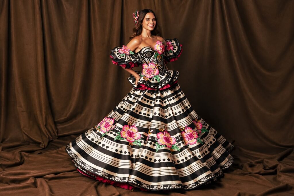 Reina del Carnaval de Barranquilla lleva la fiesta a la Unesco en París whatsapp image 2026 10 08 at 4.38.34 pm
